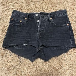 Levi shorts 501